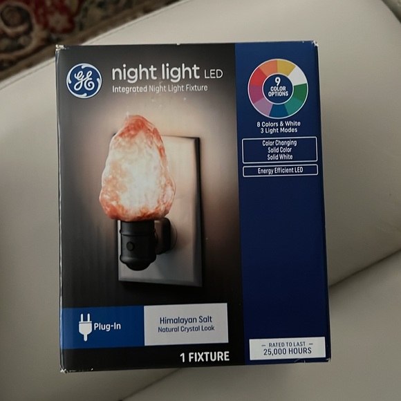 GE | Himalayan Salt Night Light 9-Color (1-Pack) - Picture 10 of 10